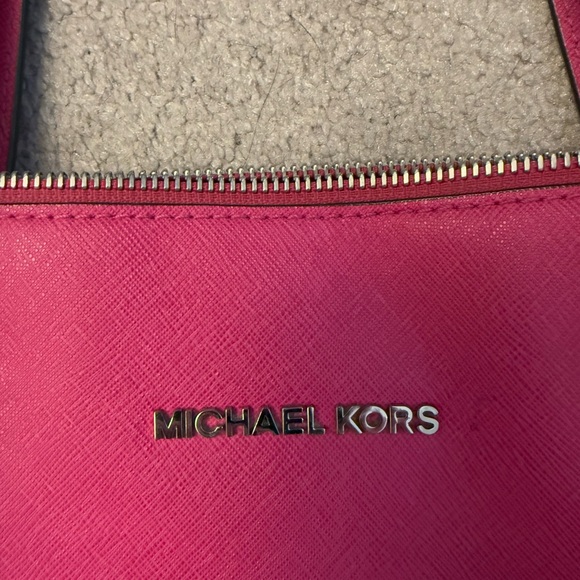 Michael Kors Pink Tote Bag - Picture 3 of 8